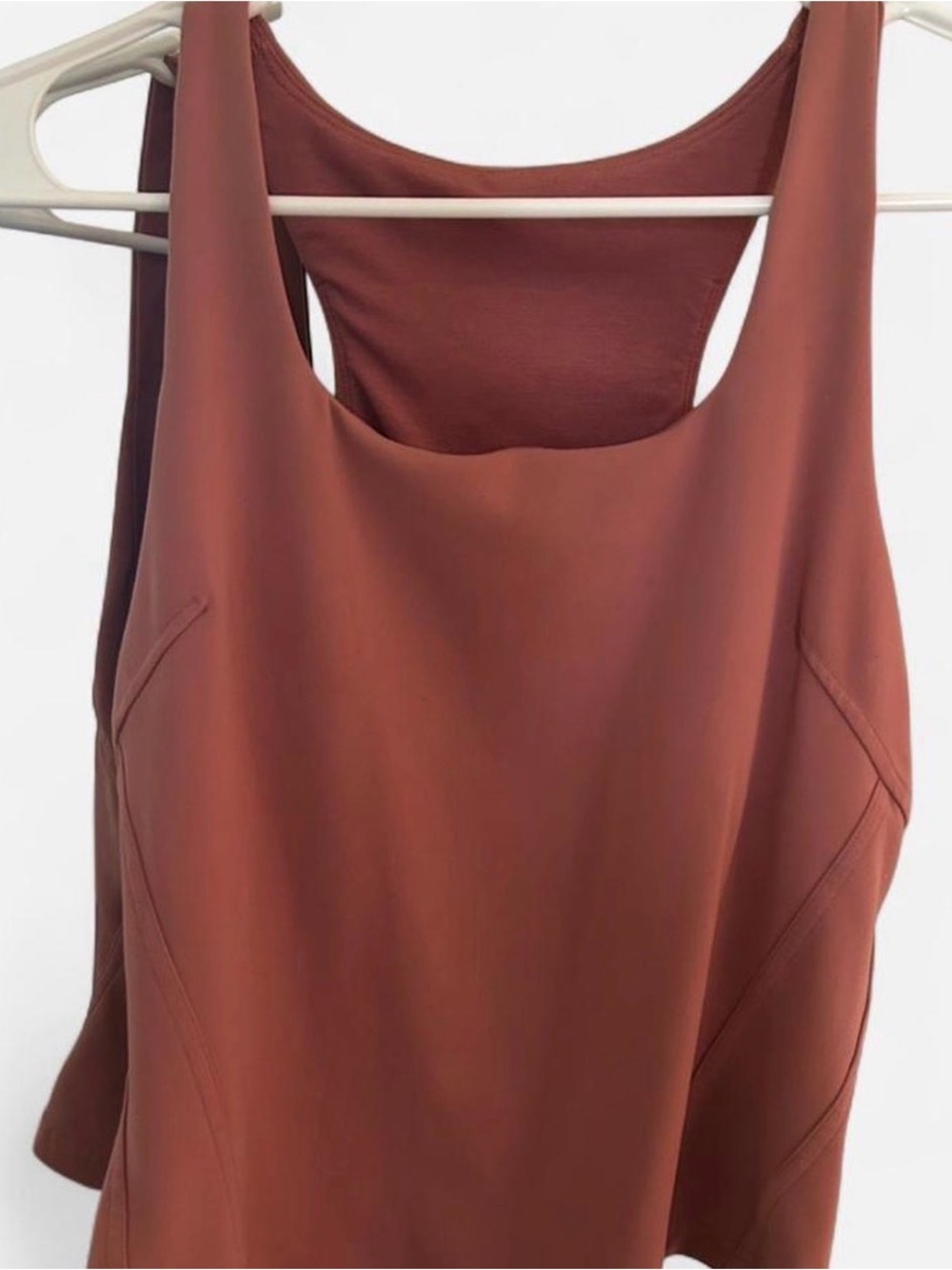 lululemon athletica Dusty Pink Racerback Tank Top, size 6/Medium